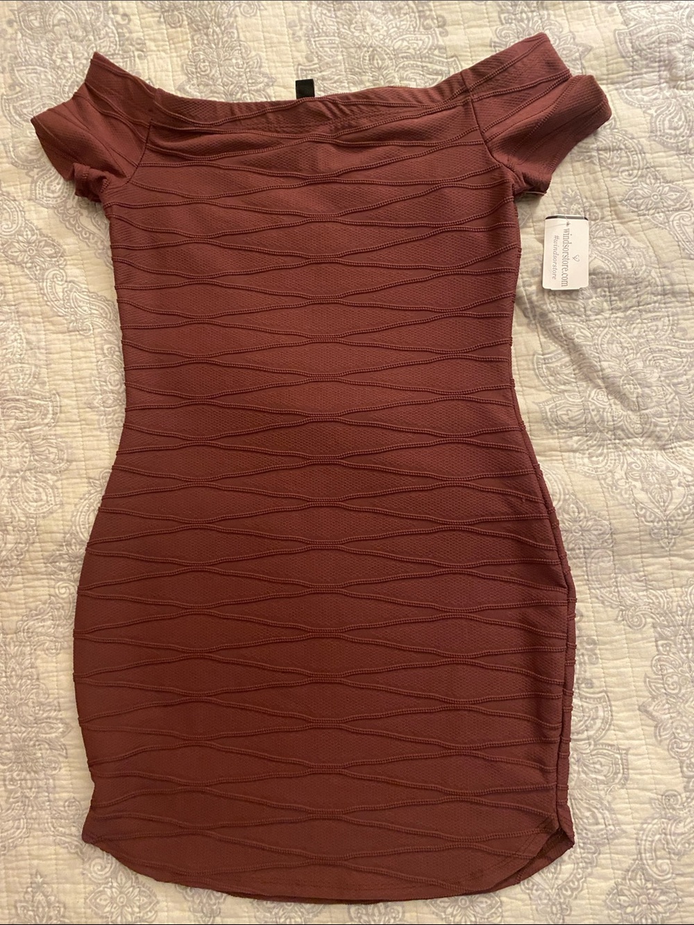 Windsor Off-Shoulder Bodycon Dress in Mauve